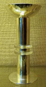 05_Tischleuchter_Silber_getrieben.jpg